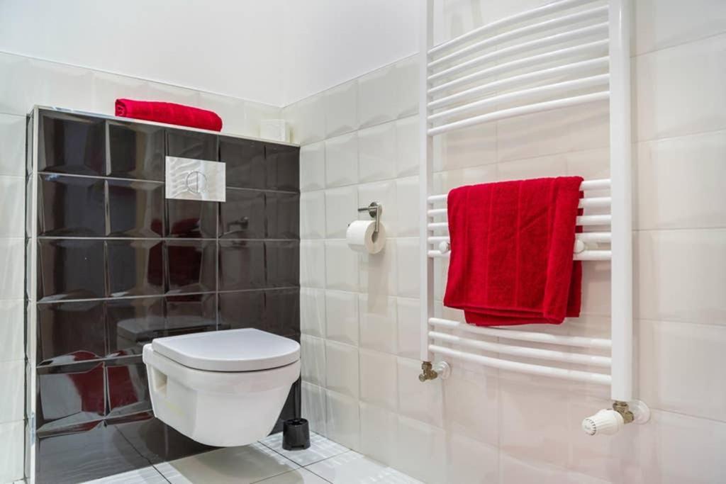 Your Well Deserved Happy Place With Love Apartment Budapest