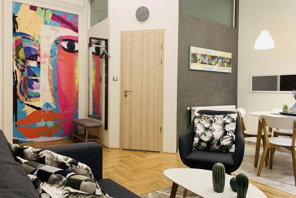 Apartment Your Well Deserved Happy Place With Love *