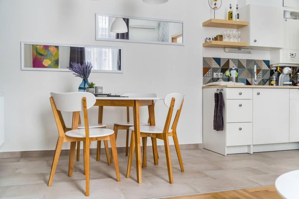 Apartament Your Well Deserved Happy Place With Love